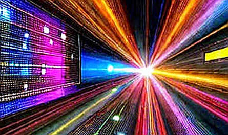 AAVE Breaks $140: The Signal Buried in the Noise AAVE Breaks $140: The Signal Buried in the Noise